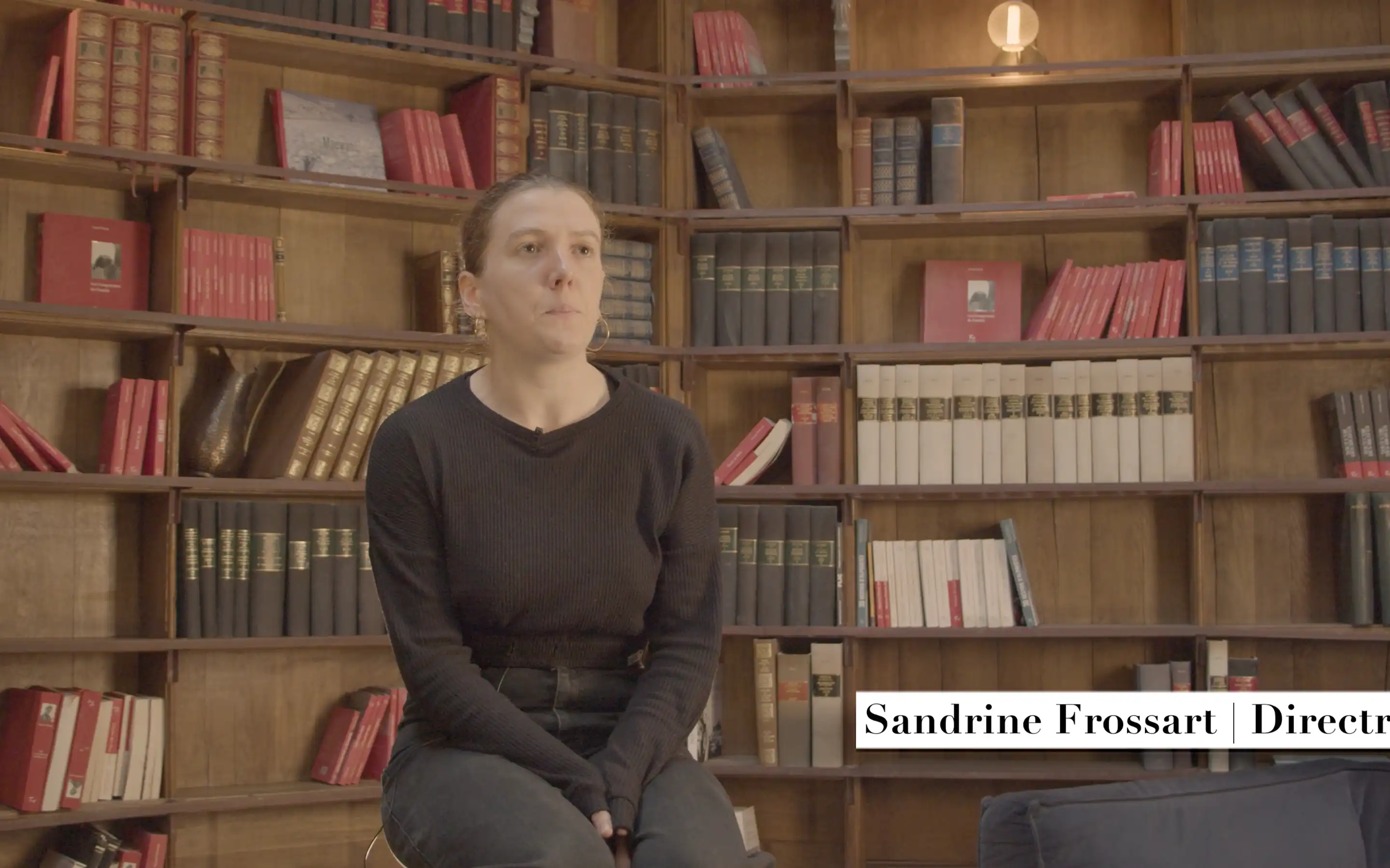 Image de Sandrine Froissart (directrice de la salle) pendant l'interview Sandrine